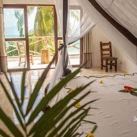 Uroa Zanzibar Vera Beach Hotel By Moonshine Dikoni Екстериор снимка