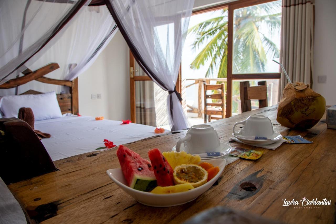 Uroa Zanzibar Vera Beach Hotel By Moonshine Dikoni Екстериор снимка