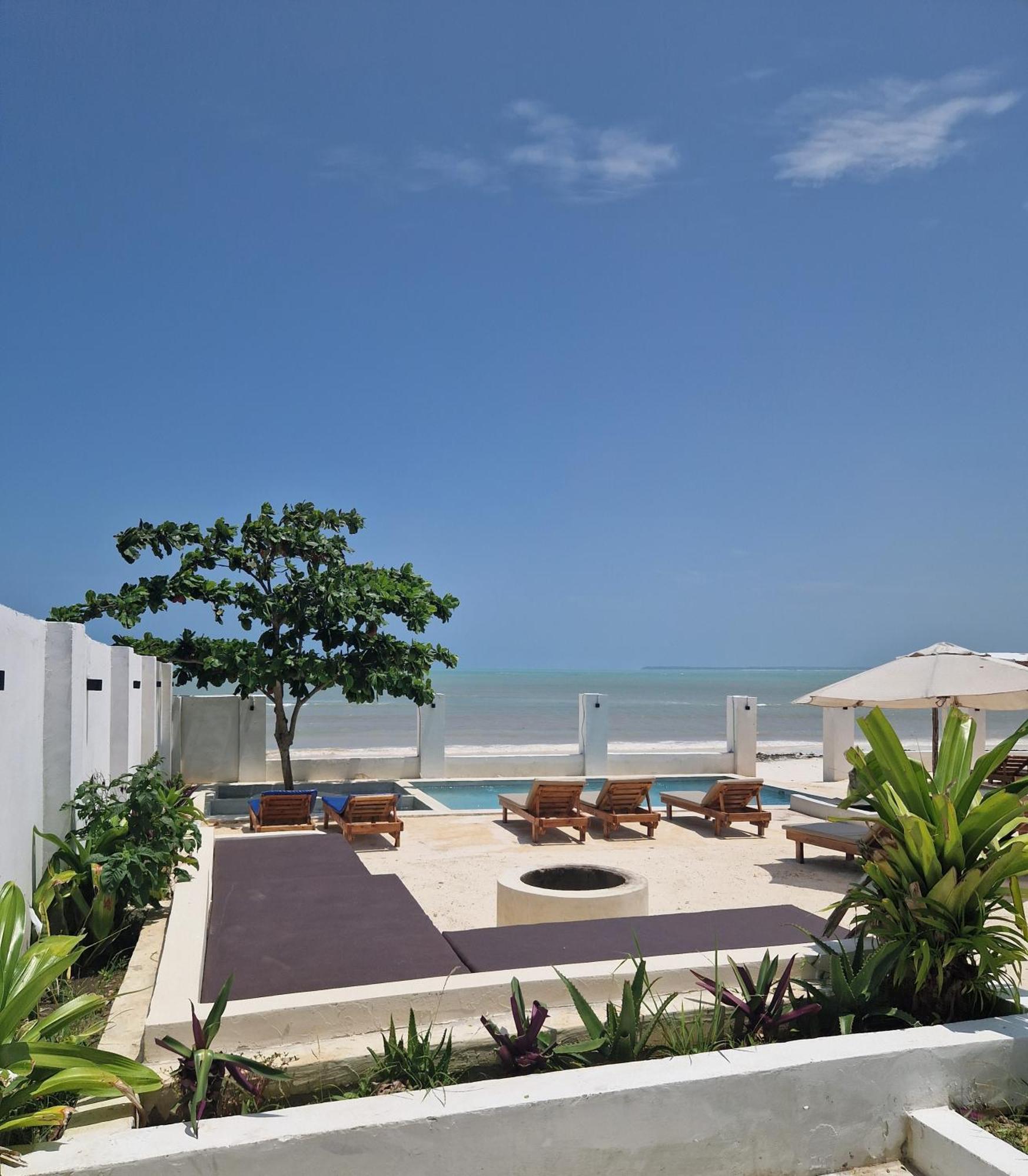 Uroa Zanzibar Vera Beach Hotel By Moonshine Dikoni Стая снимка